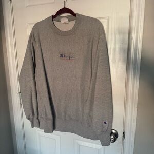 Champion Men's Light Gray Crewneck Sweater